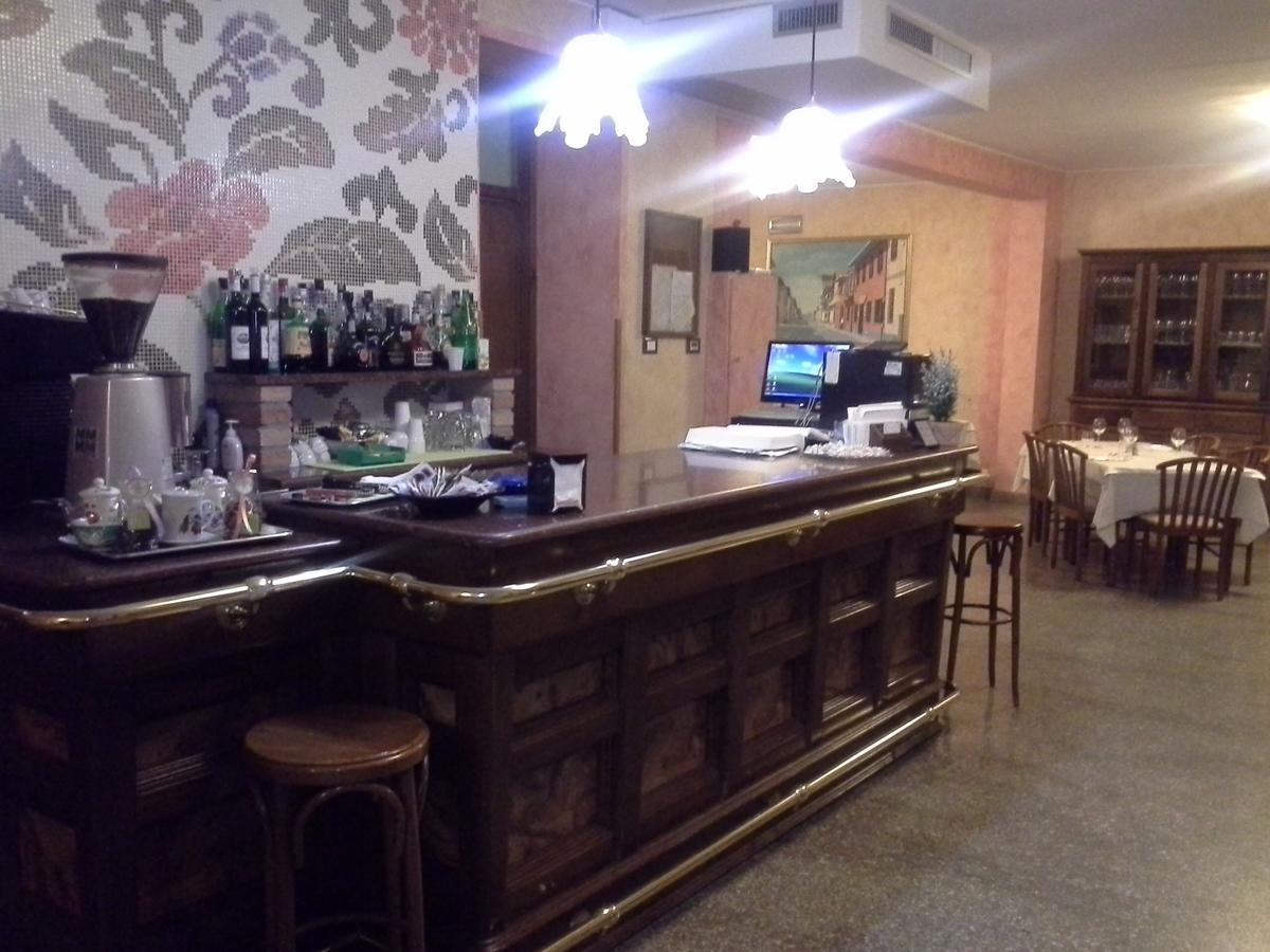 Hotel Ticino Ristorante Chierico Carbonara al Ticino Eksteriør bilde